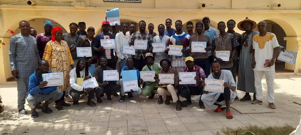 ENFHT_Île de Gorée : Cérémonie de remise des attestations aux guides goréens